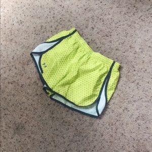 *SOLD* Under armour athletic shorts